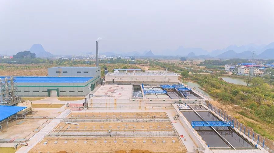 5c1c63f8cc115.jpg 6.jpg